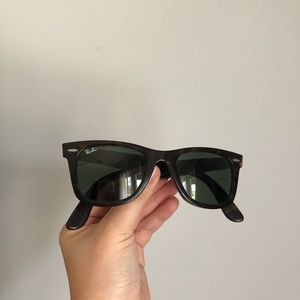 ray-ban wayfarer sunglasses